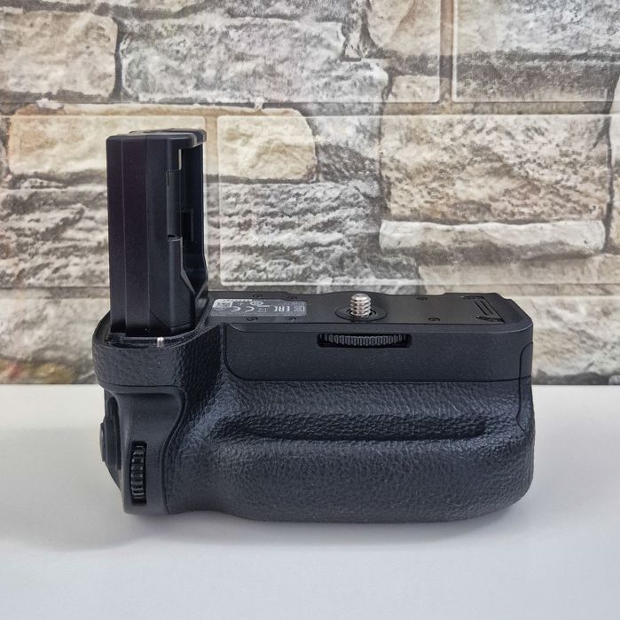 Grip Sony original VG-C3EM pentru A9, A7 III si A7R III