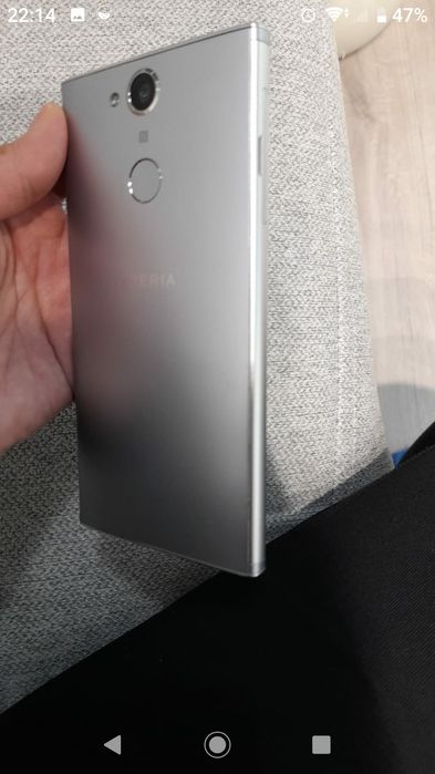 Продам Sony Xperia XA2 состояние нового