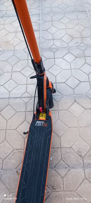 Trotineta electrica E-TWOW GT SPORT