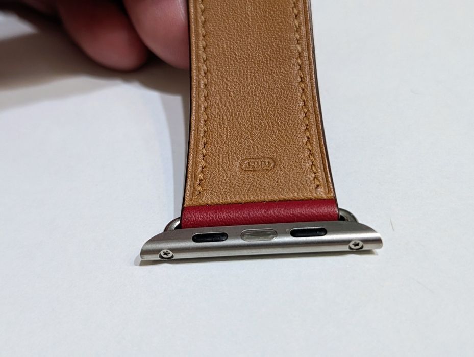 Оригинальный кожаный ремешок Apple Watch Classic Buckle 42mm (Ruby)