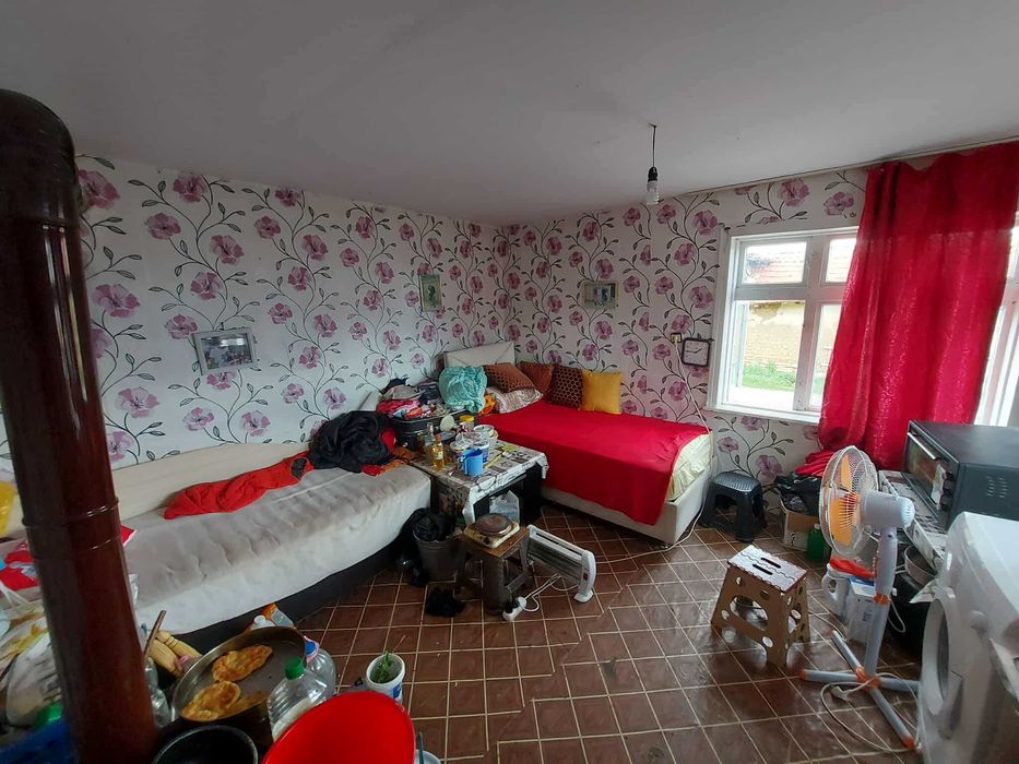 Продава се Къща в с. Пресиян, Област Търговище - 70 кв.м за 183 €/кв.м - Снимка #4