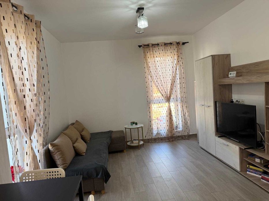 PF inchiriez apartament 2 cam, etaj 1, parcare, bloc nou, zona Somesn