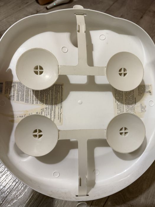 Продается стульчик и ванночка