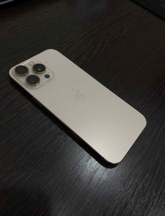 Продам Iphone 16 pro max