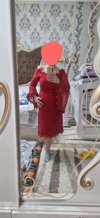 Кружевное платье срочно