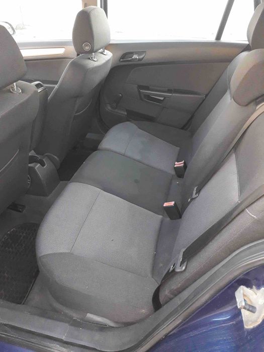 OPEL Astra 2008 — imagine 4