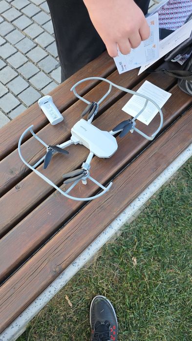 Drona potensic atom se fly more combo