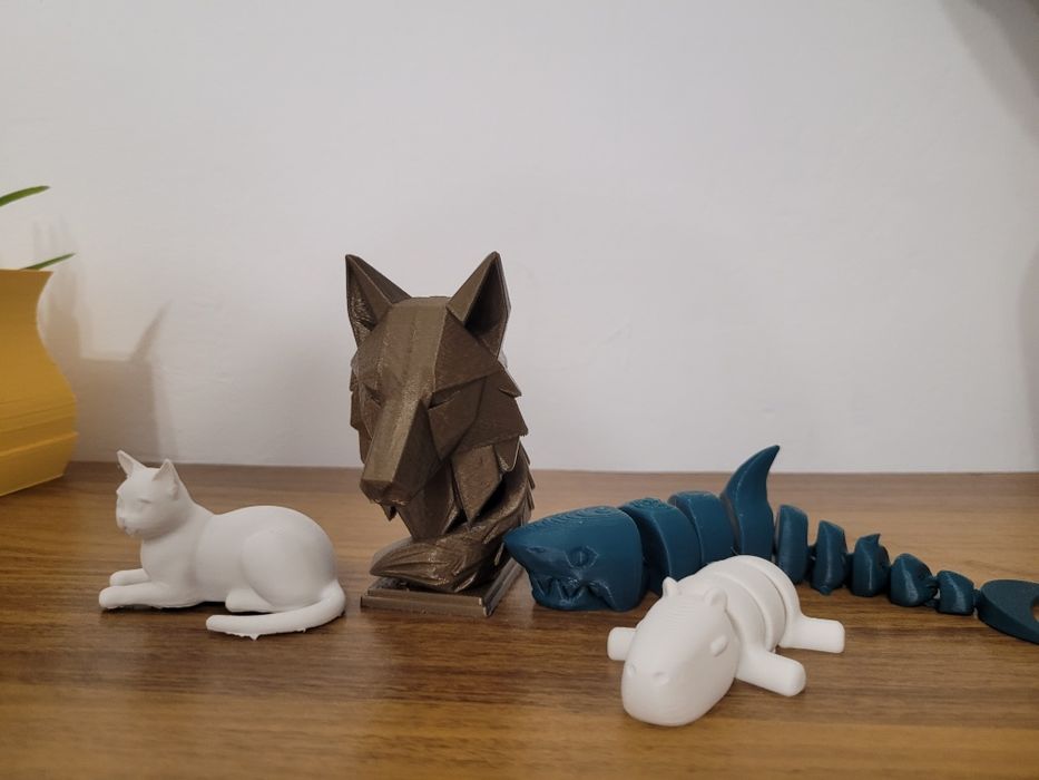 Cadouri/pachete  printate 3d orice culoare.