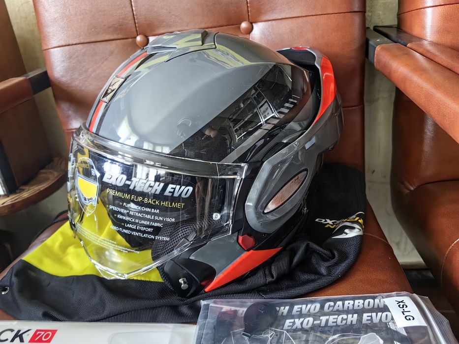 Модуларна каска Scorpion Exo Tech Evo