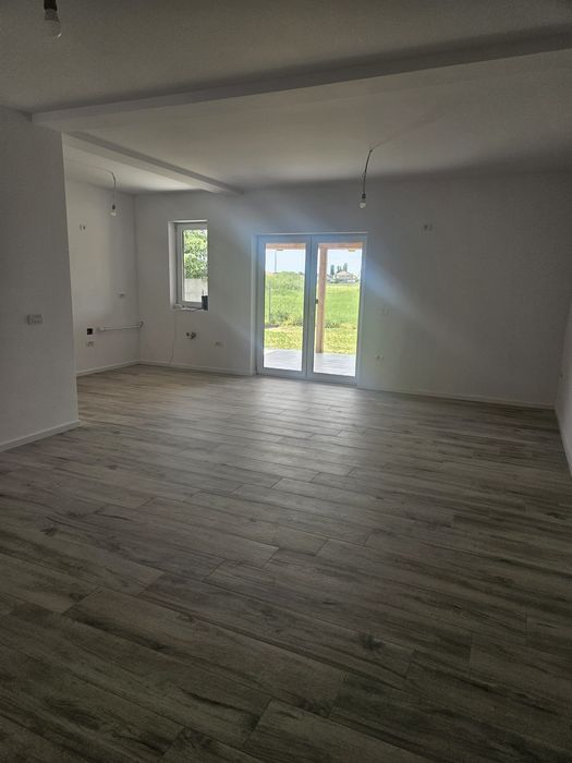 Duplex modern parter SAG 100 mp utili
