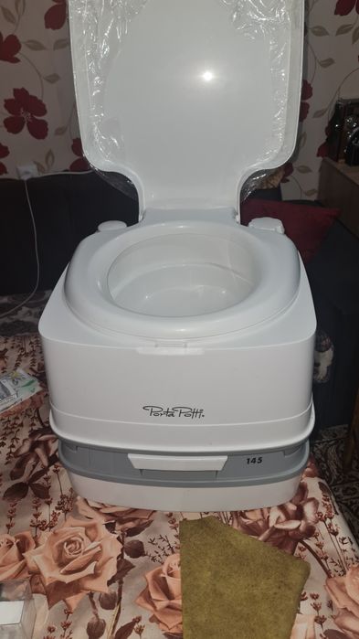 Химическа тоалетна чиниа