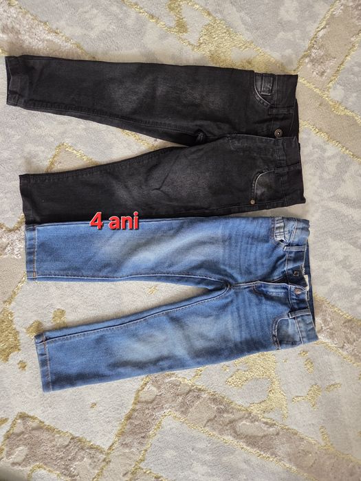 Blugi copii 4 ani