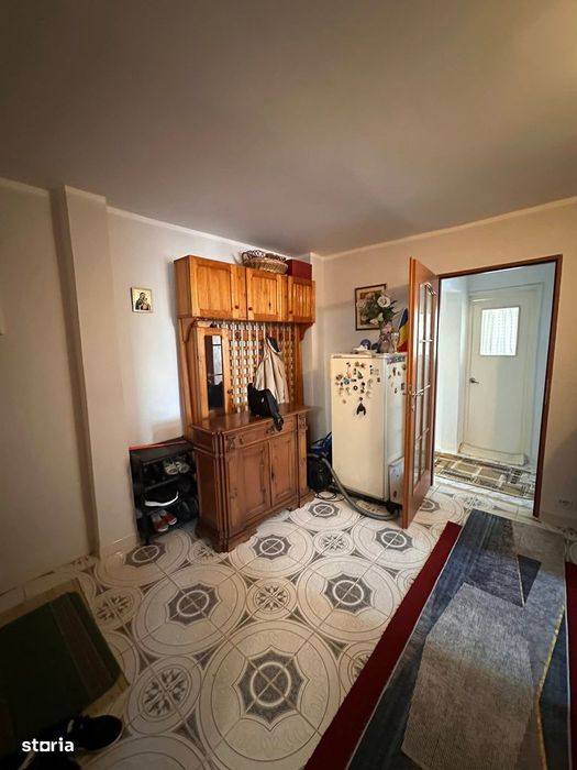 Apartament 3 camere, 2 bai, scoala 5, 66900 euro