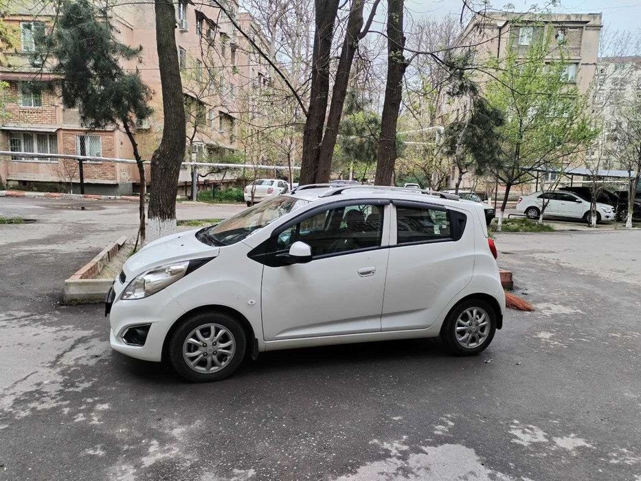 Продаю Автомобиль Spark