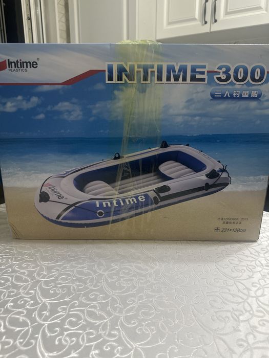 Надувная лодка Intime