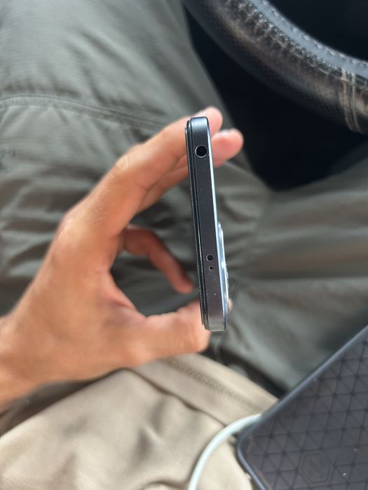 продам телефон redmi