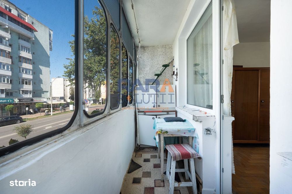 3 camere, etaj 1, lângă Primărie