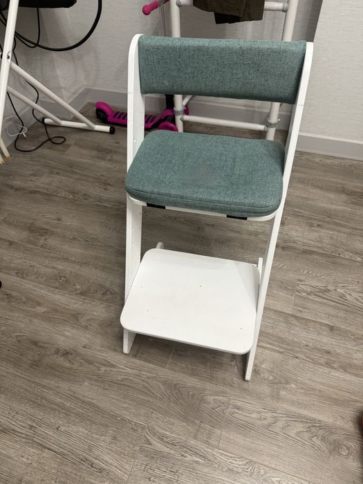 Растущий десткий стул