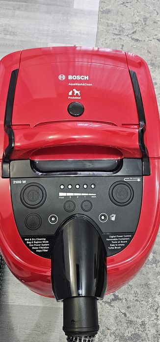 Aspirator profesional Bosh