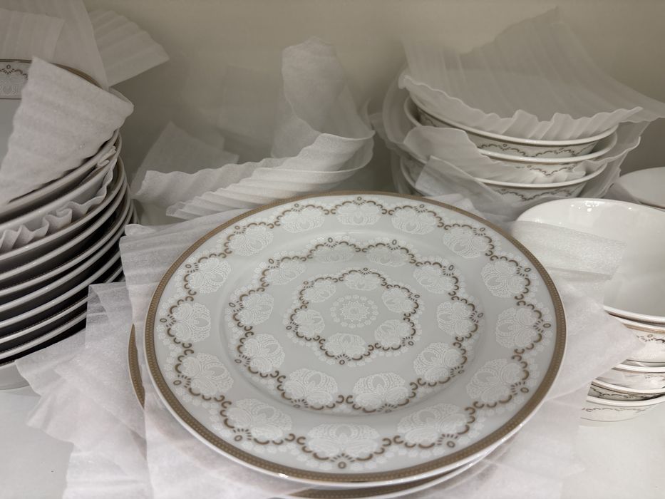 Сервиз на двенадцать персон