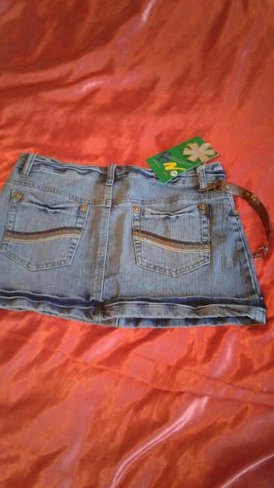 Юбки новые, мини, джинсовые.