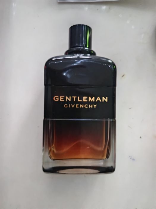 Парфюм 200ml Gentleman GIVENCHYl