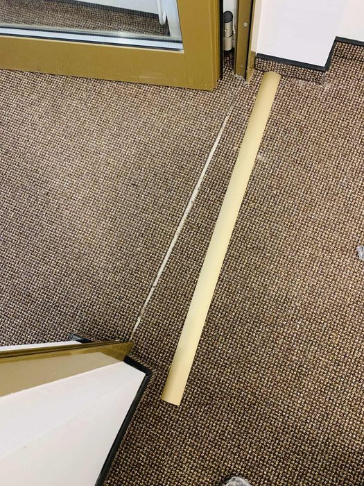 Montez gresie , faianta,travertin ,trepte hidroizolatii bai -terase.