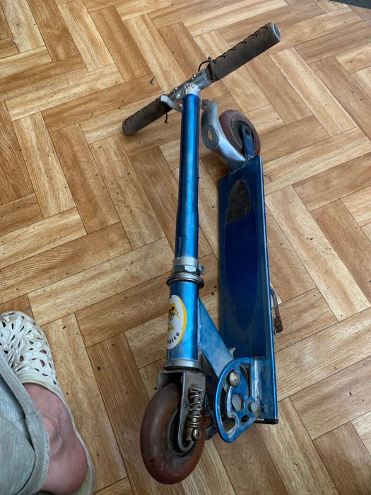 Самокат,детский,складной.