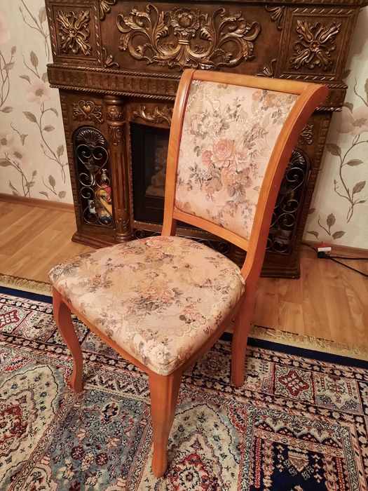 Продам 4 стула бу