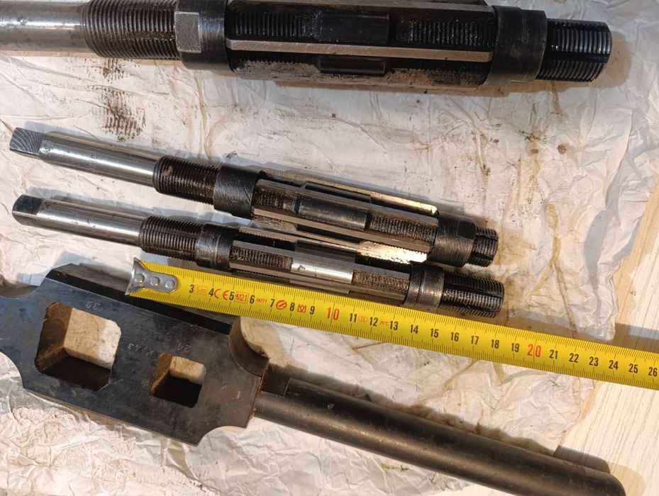 Раздвижен райбер и върток