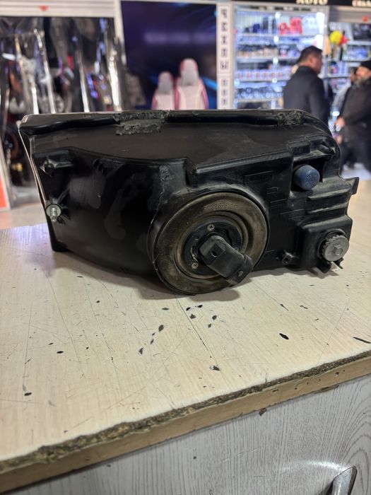 Крузак 200 противотуманка правая