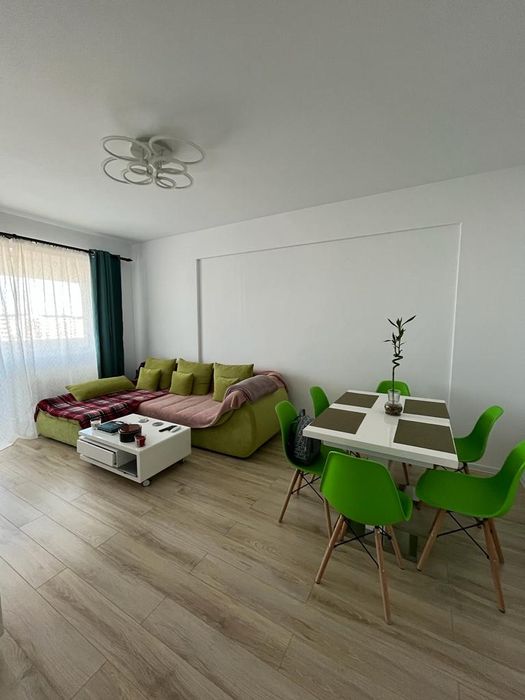 Bucuresti Parcul Pacii  2 decomandate 135000 euro