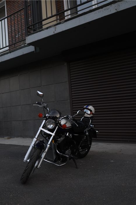 Редкая Honda vt750s