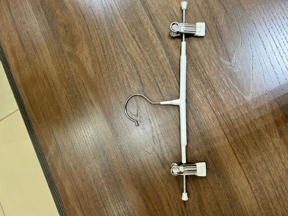 продается Вешалки