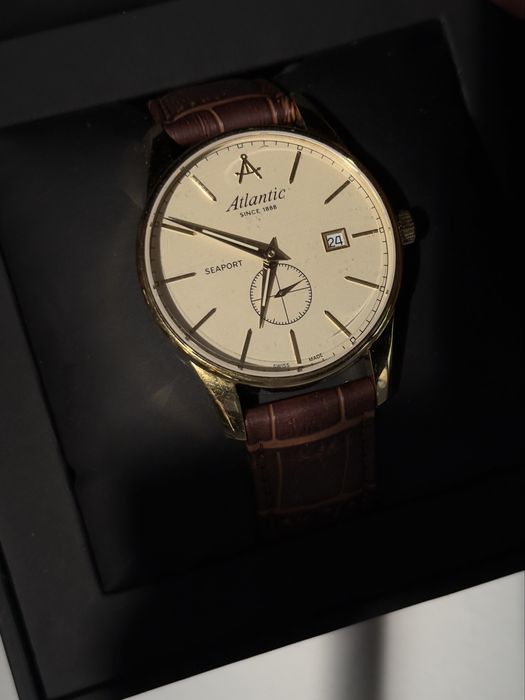 Atlantic Seaport watch