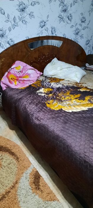 Продам сп.гарнитур б/у