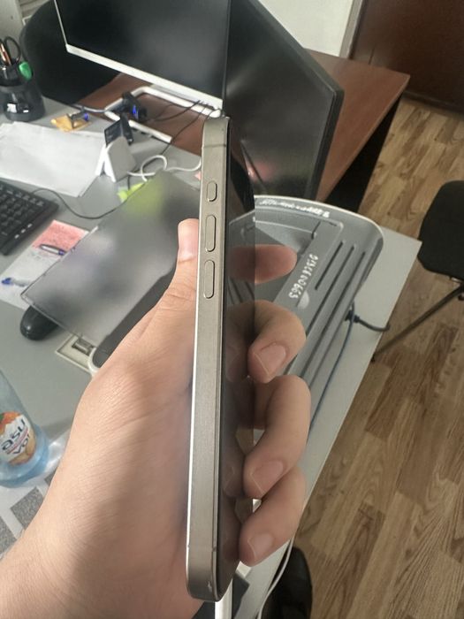 Iphone 15 pro 128 gb