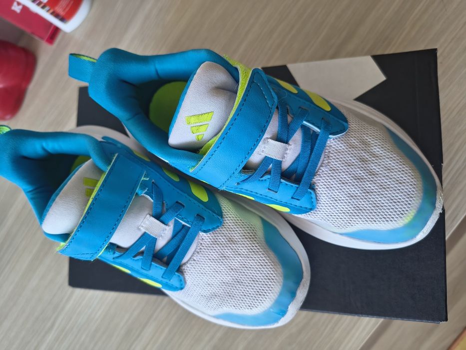 Adidași Tensaur nr 34