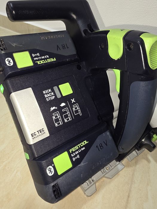 Fierastrau circular Festool cu doi acumulatori TSC 55 KEB