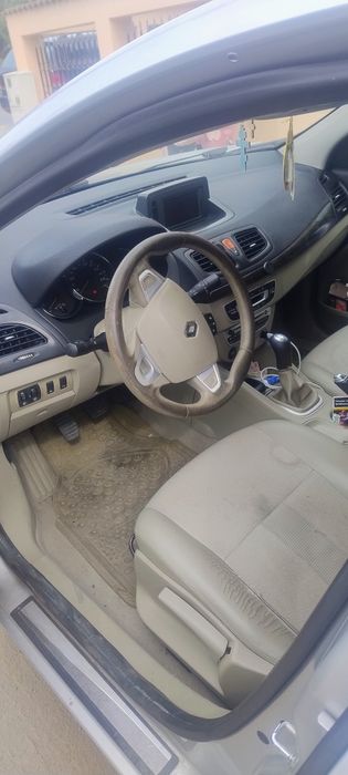 RENAULT Fluence 2010 — imagine 2