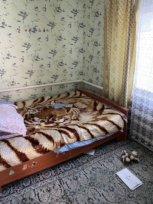 Четырехкомнатный дом в черте города