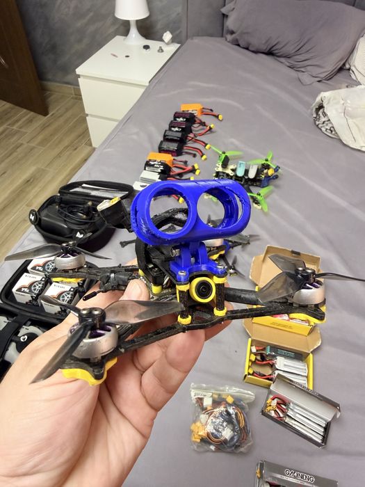 Pachet FPV Walksnail - Ochelari - 4 drone - Controler