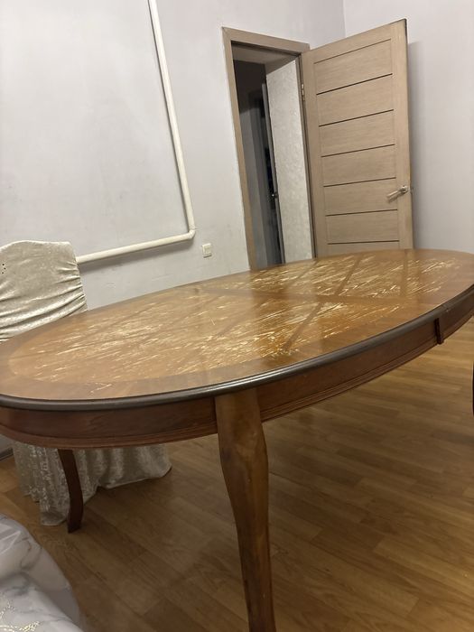 Үлкен мықты стол сатылады