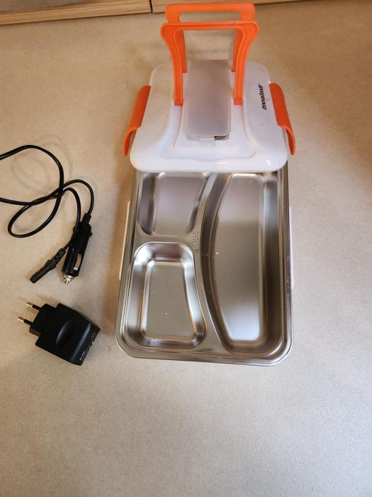 Vand 2 cutii Innova Goods pentru incalzit alimente