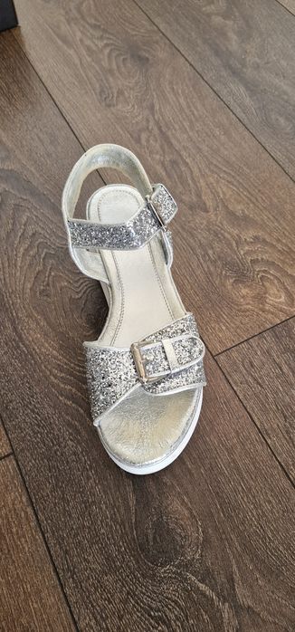 Сандали от Естествена кожа