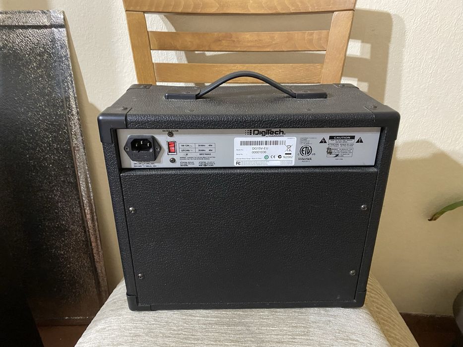 Кубе за китара DigiTech DG15