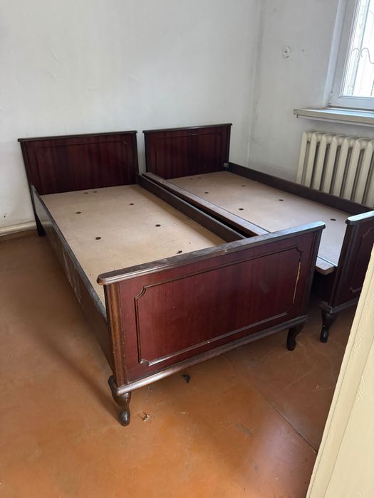 Сервант ретро до реставрации