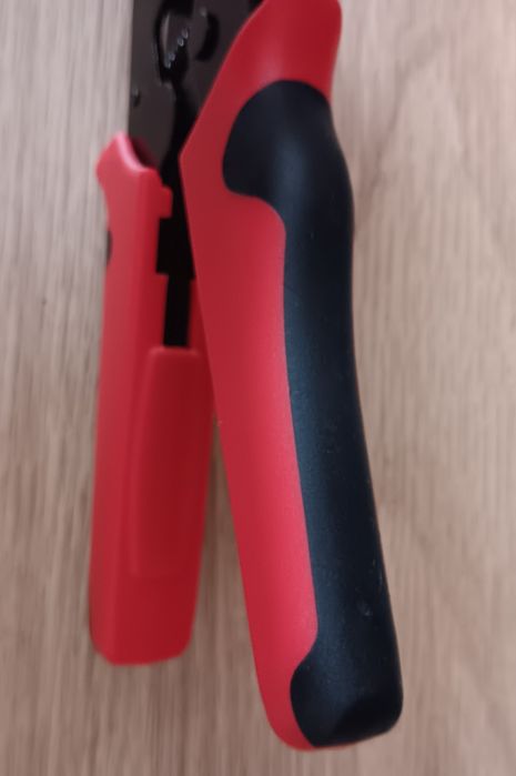 Кримпващи клещи, шестостен, до 6mm2