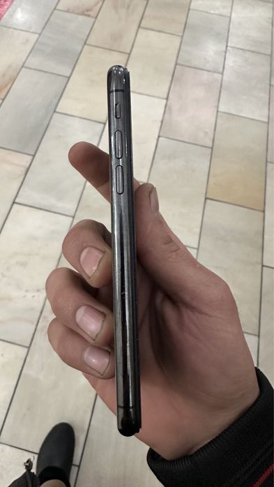 Iphone x 256 sotiladi