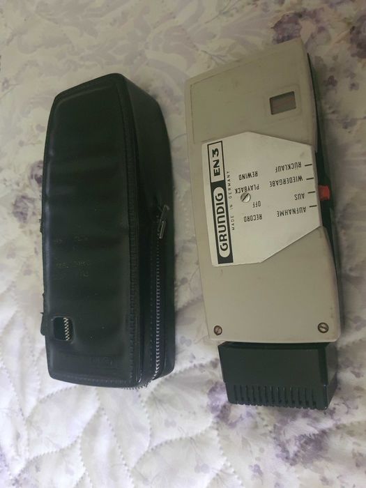 диктофон GRUNDIG EN3